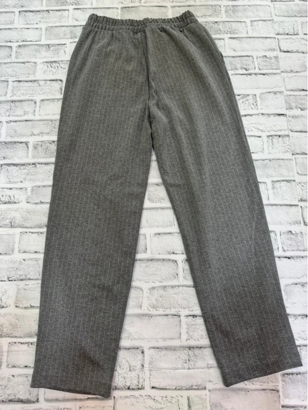 Women’s a new day gray w/white stripe soft pants small - Picture 2 of 4